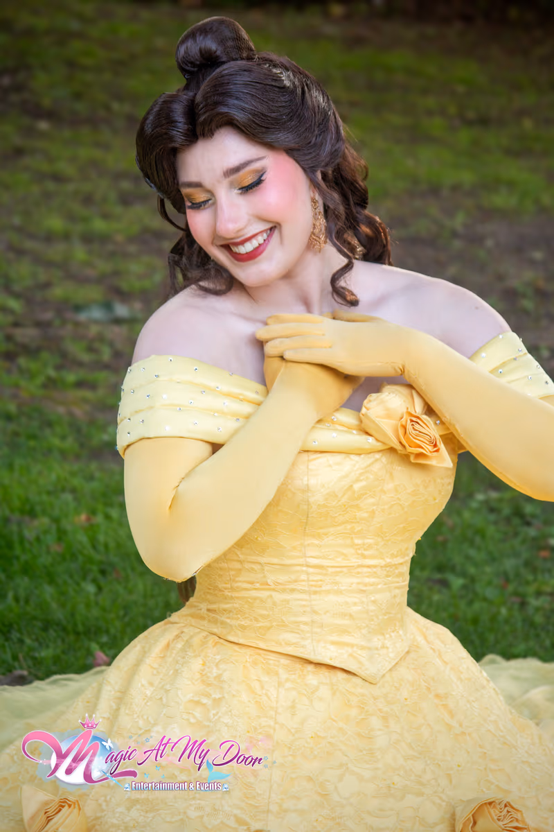 Belle the storyteller at a Toronto party | Magic At My Door