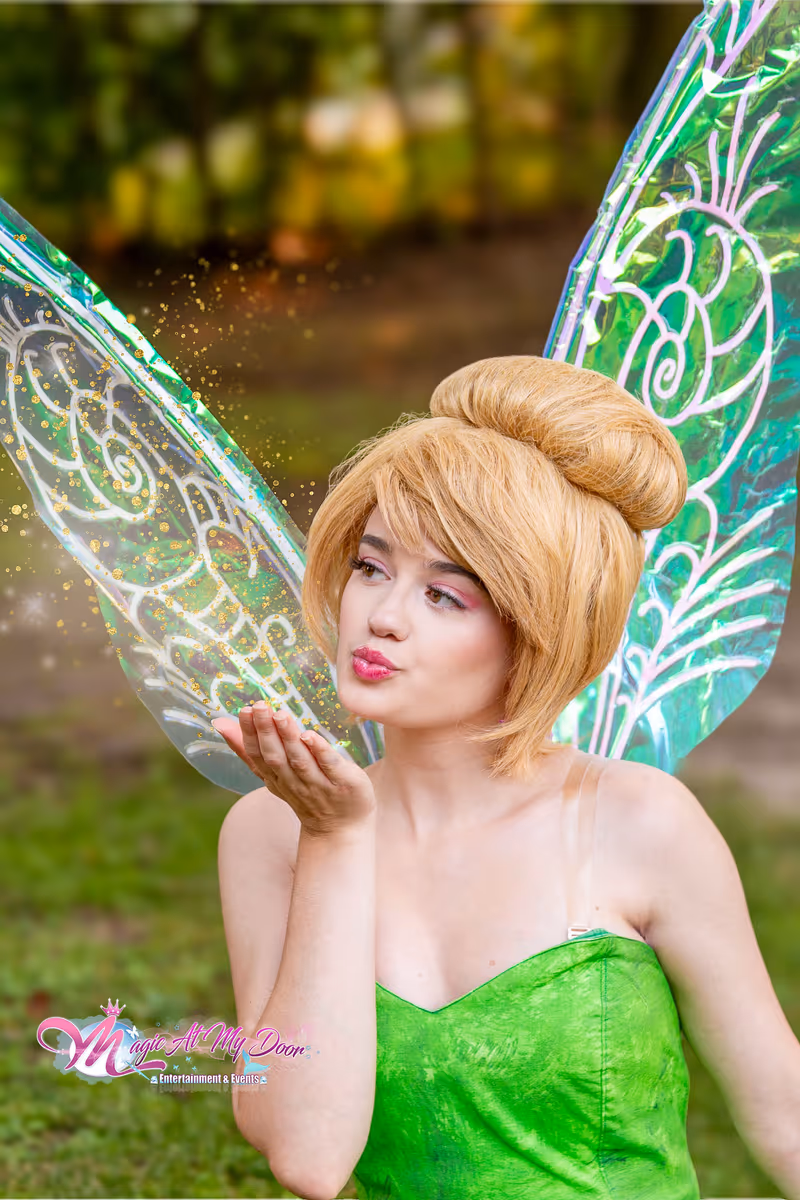 Tinker Bell fairy performer at a Toronto birthday party | Magic At My Door